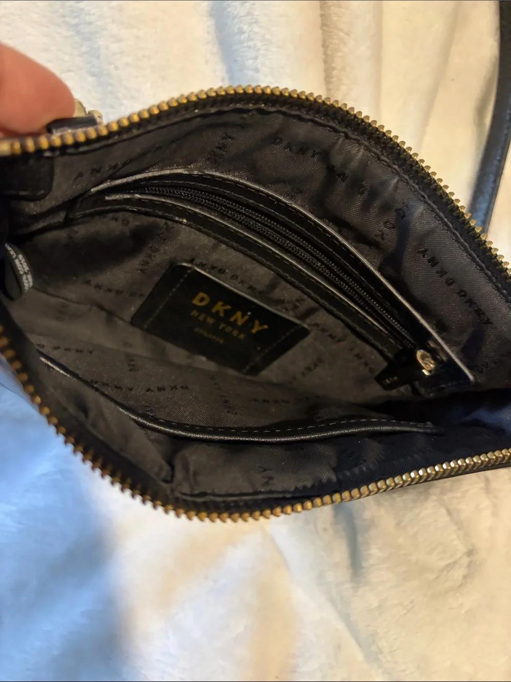 DKNY New York Crossbody